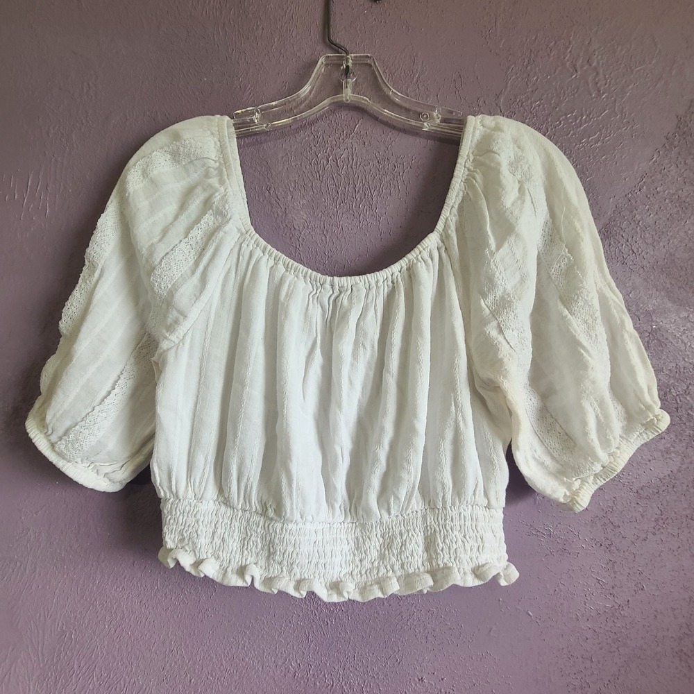 American Eagle Crop Top Womens M White Smocked Lace Puff Sleeve Boho Peasant